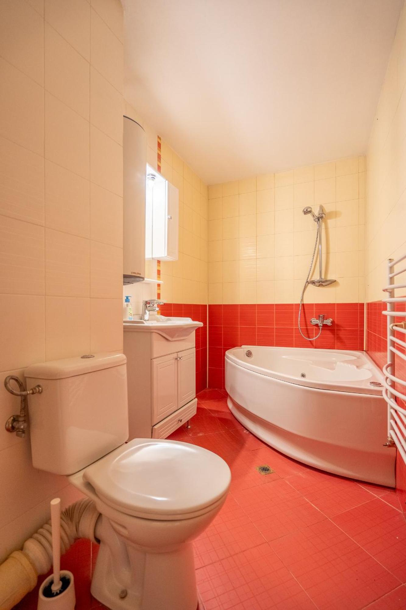 The Right Choice 18 Apartemen Sofia